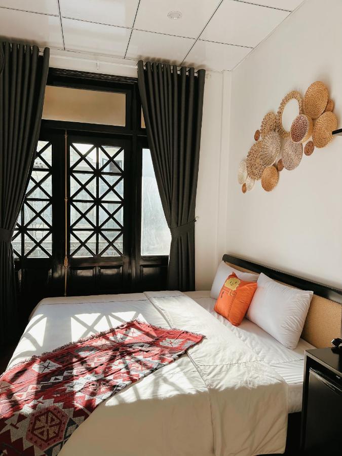 Under The Sun Homestay Хюэ Экстерьер фото